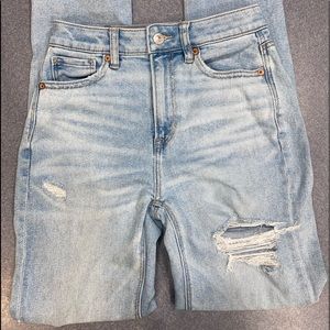 American Eagle Mom Jeans